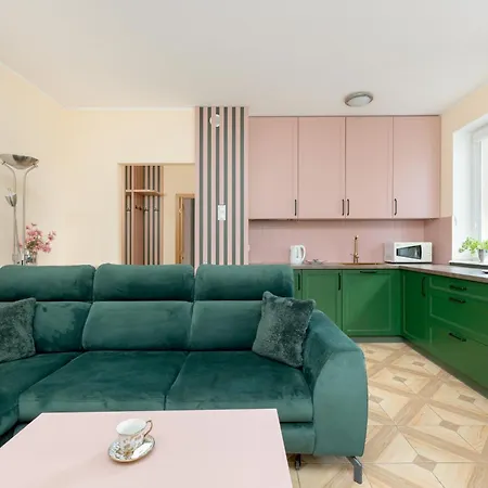 Wyjatkowy Z Parkingiem Blisko Morza By Renters